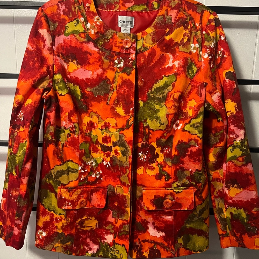 “WOW” Chico's Vibrant Floral Jacket, Size 1, C7